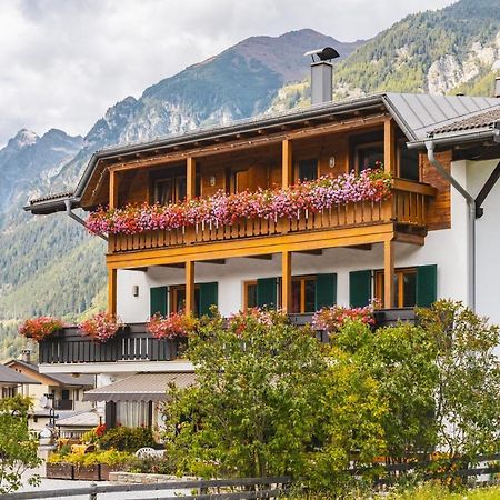 Hotel Erna Colle Isarco Kültér fotó